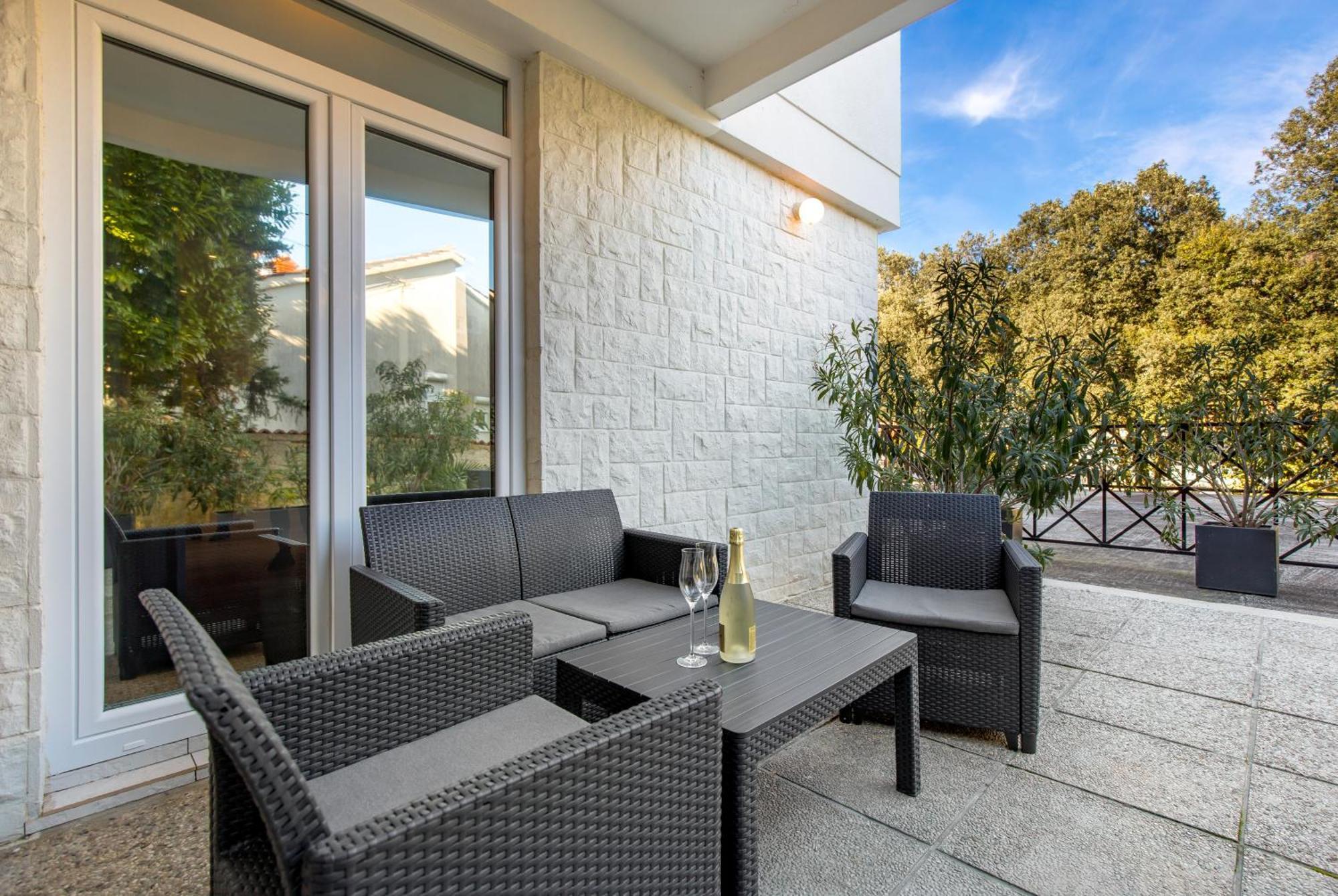Brand New Apartments Villa Tereza Icici, 100M From The Beach Εξωτερικό φωτογραφία
